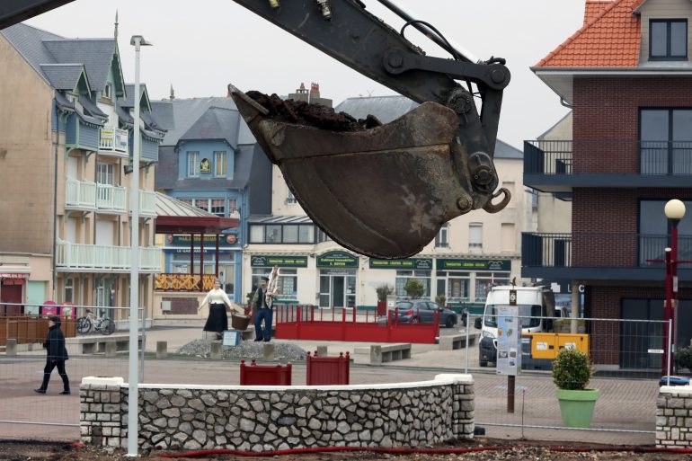 La plage en travaux !