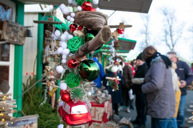 Vente de sapins de Noël au profit du CCAS