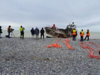 Chalutier échoué – interdiction de circulation